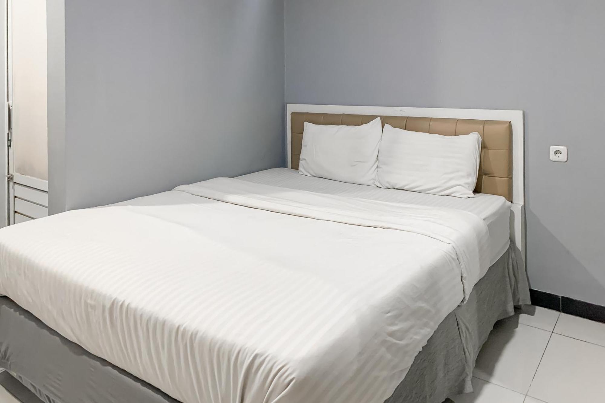 Karins Guesthouse Syariah Redpartner Bandung Luaran gambar