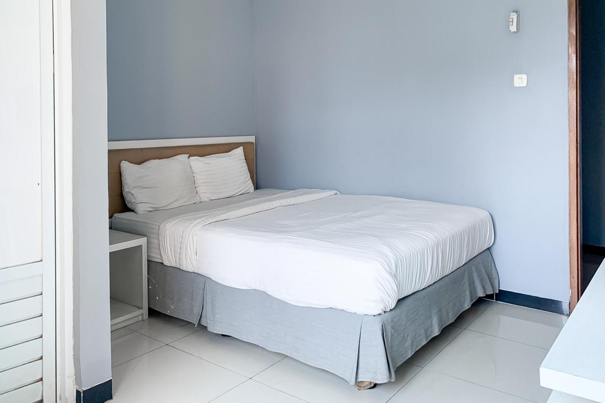 Karins Guesthouse Syariah Redpartner Bandung Luaran gambar